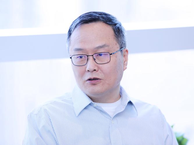 合见工软在验证全流程EDA领域的守正创新与软光电子探索